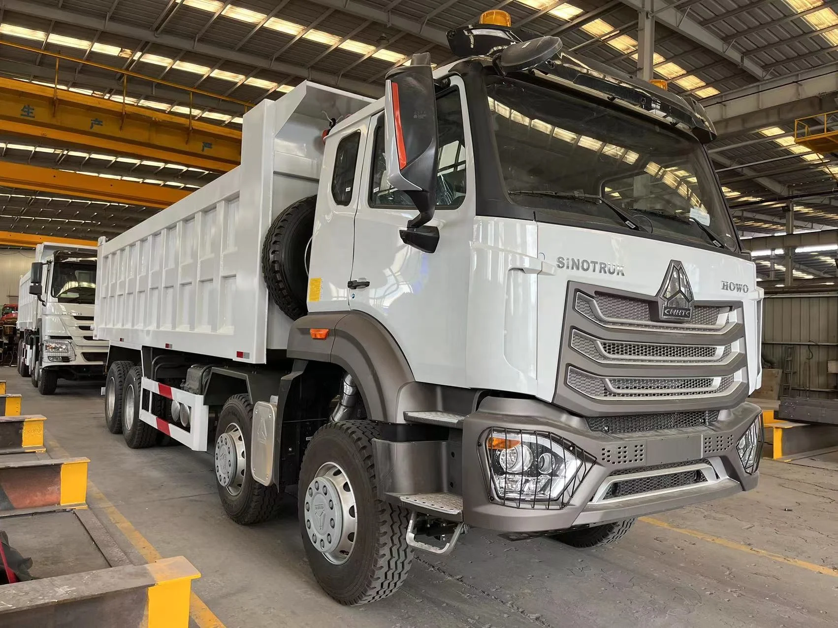 SINOTRUK NX 8*4 New Dump Truck Brand New 12 Tyre HOWO N Dump Truck For Sale New Tipper Truck Price