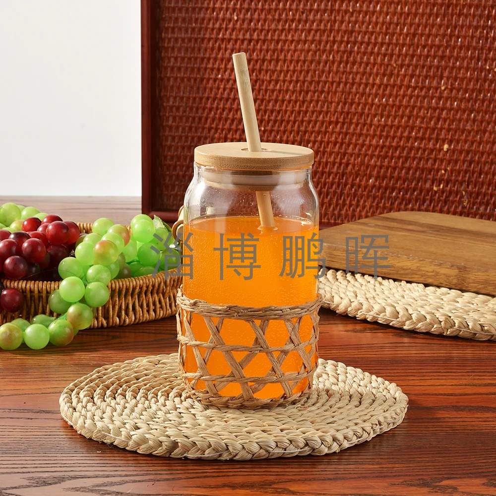 New style straw weaving sleeve high borosilicate glass coca drinking cup with bamboo lid and bamboo straw
