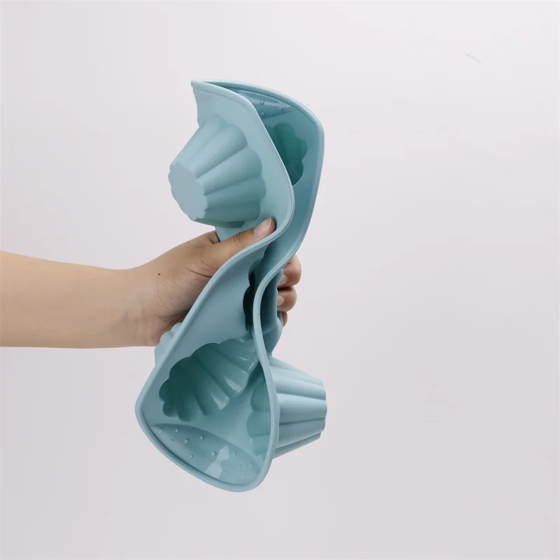 Non-stick Flower Shape Silicone Cupcake Mold For Baking