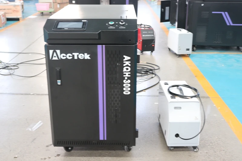 Handheld AKQH-3000w laser cleaning welding cutting 3in1 machine for removing and repairing iron oxide layer rust welding metal