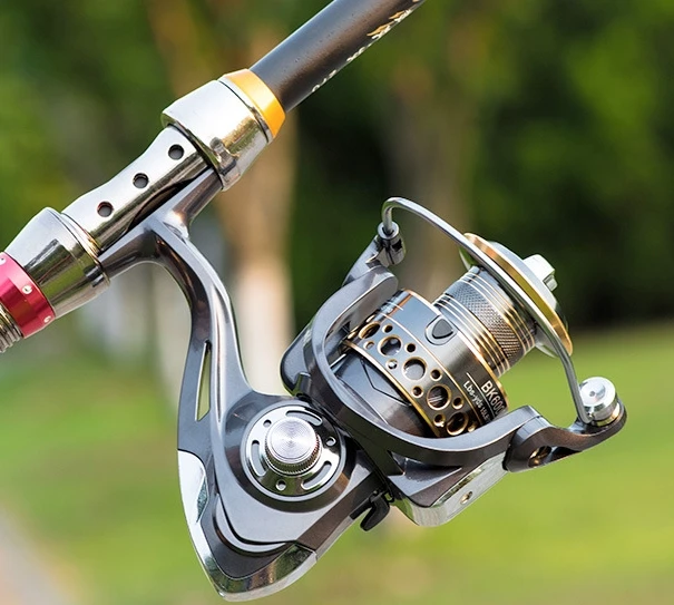Spinning Fishing Reel Aluminum Spool Handle Right/Left Interchangeable 10 Ball Bearings Light and Smooth Ice Fishing