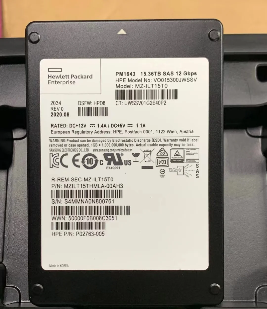 Твердотельный накопитель PM1643A /PM1643 15 36 ТБ Enterprise SSD SAS 2 5