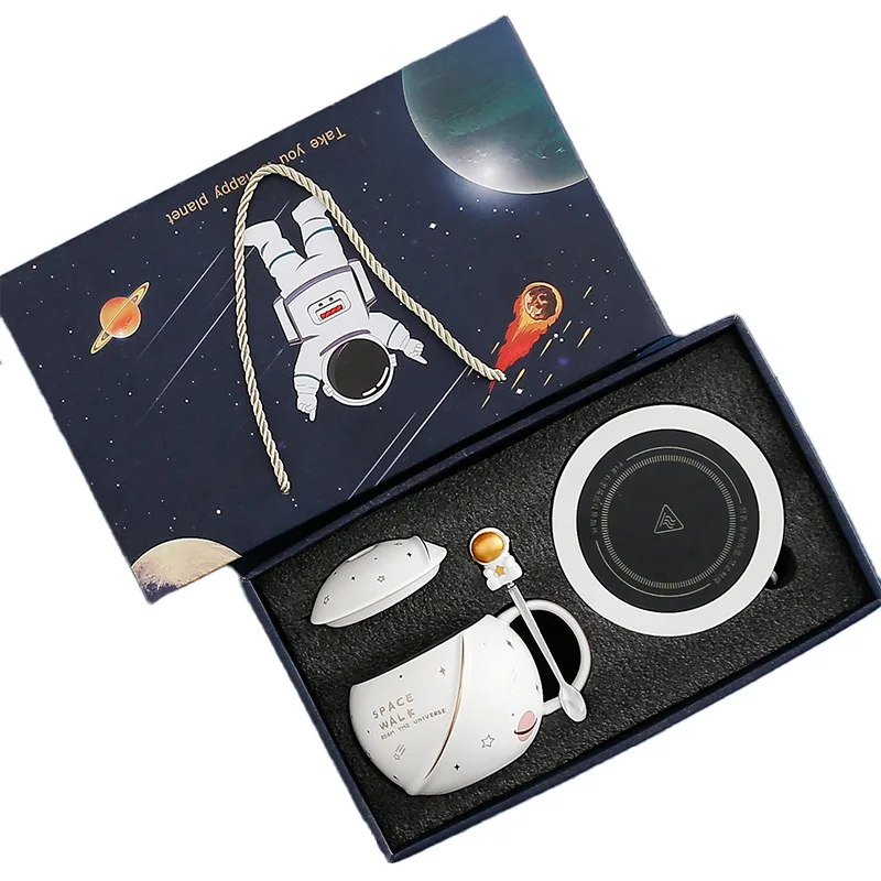 Holiday Festive Gift Creative Cute Tea Milk coffee Cup Astronaut couple Mug Ceramic cups with lids scoop