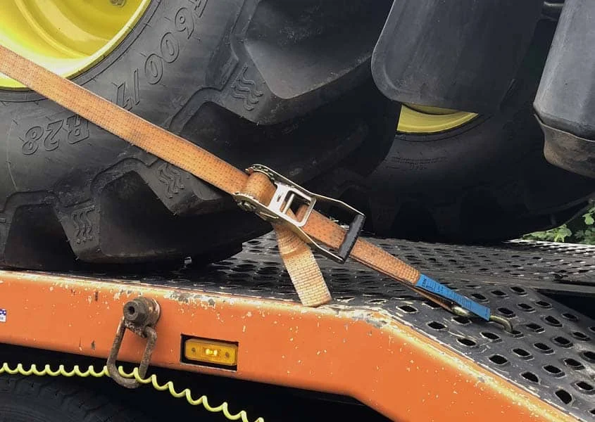 ratchet tie down.jpg