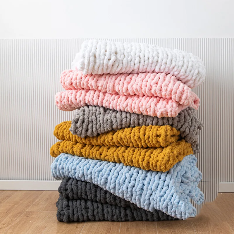 Eco-Friendly machine washable luxury handmade knit throw chunky chenille knitted blanket