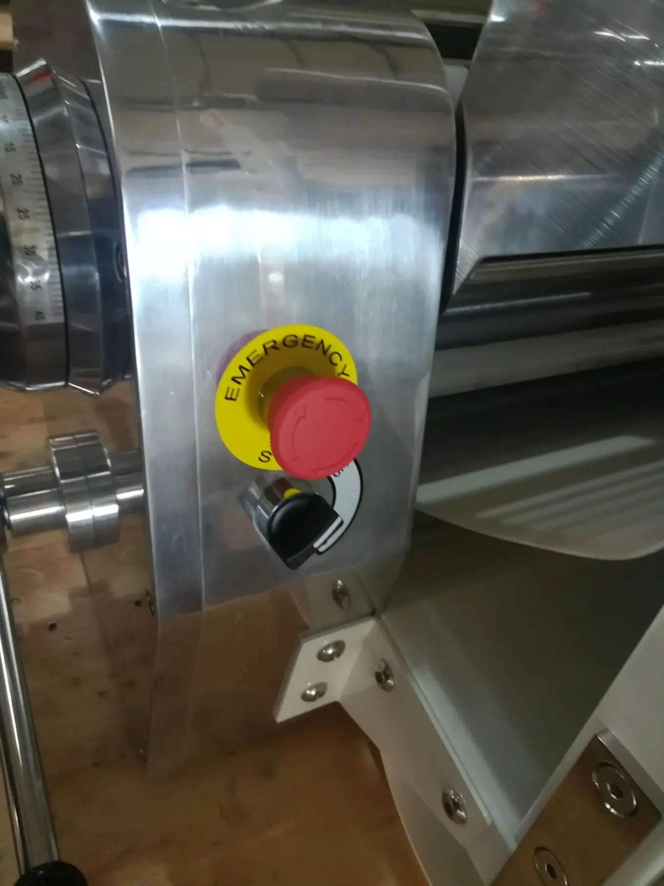 Китайское производство, промышленная машина для круассанов, тестовальная машина