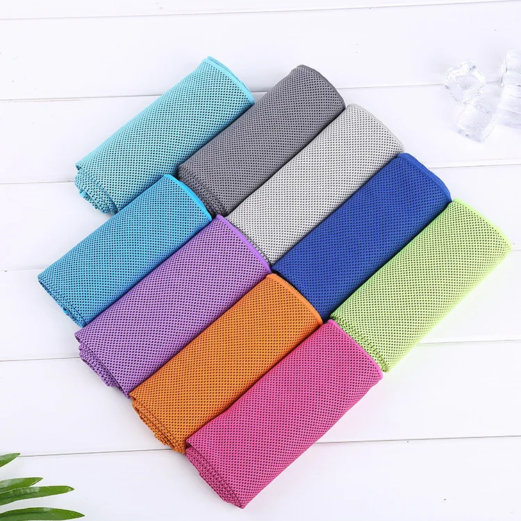 Popular Luxury Moisture Absorbing Silicone Case Packed Dry Fast Portable Cooling Hand Face Towel