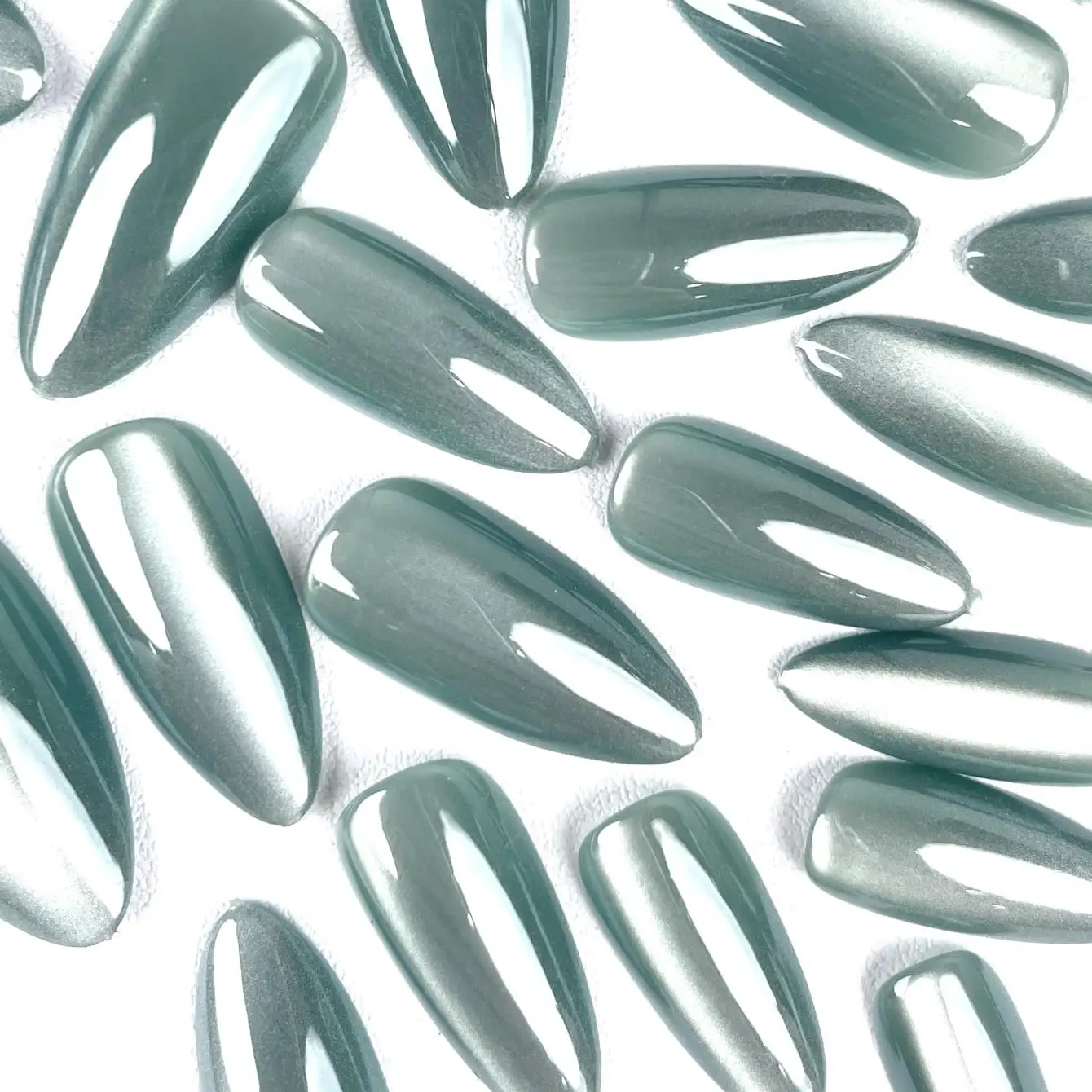 Ongleries Press On Nails Cat Eye Custom Logo Packaging Box Long Almond Artificial Nail Reusable Acrylic False Fingernail Tips