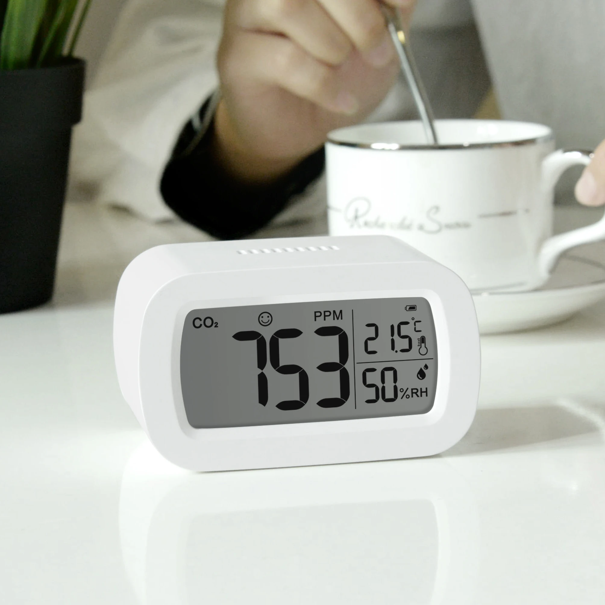 
Wholesale Price Universal Test air detector and Desktop hot sale Carbon Dioxide Gas Detector CO2 Monitor CO2 Meter 