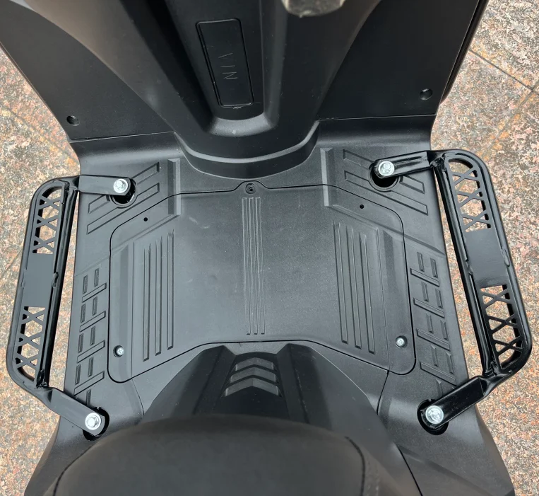 Max Speed 95km/h OTTC 50cc Scooter with 150cc Air Cooling Engine with Disc & Drum Brakes Delivery Box