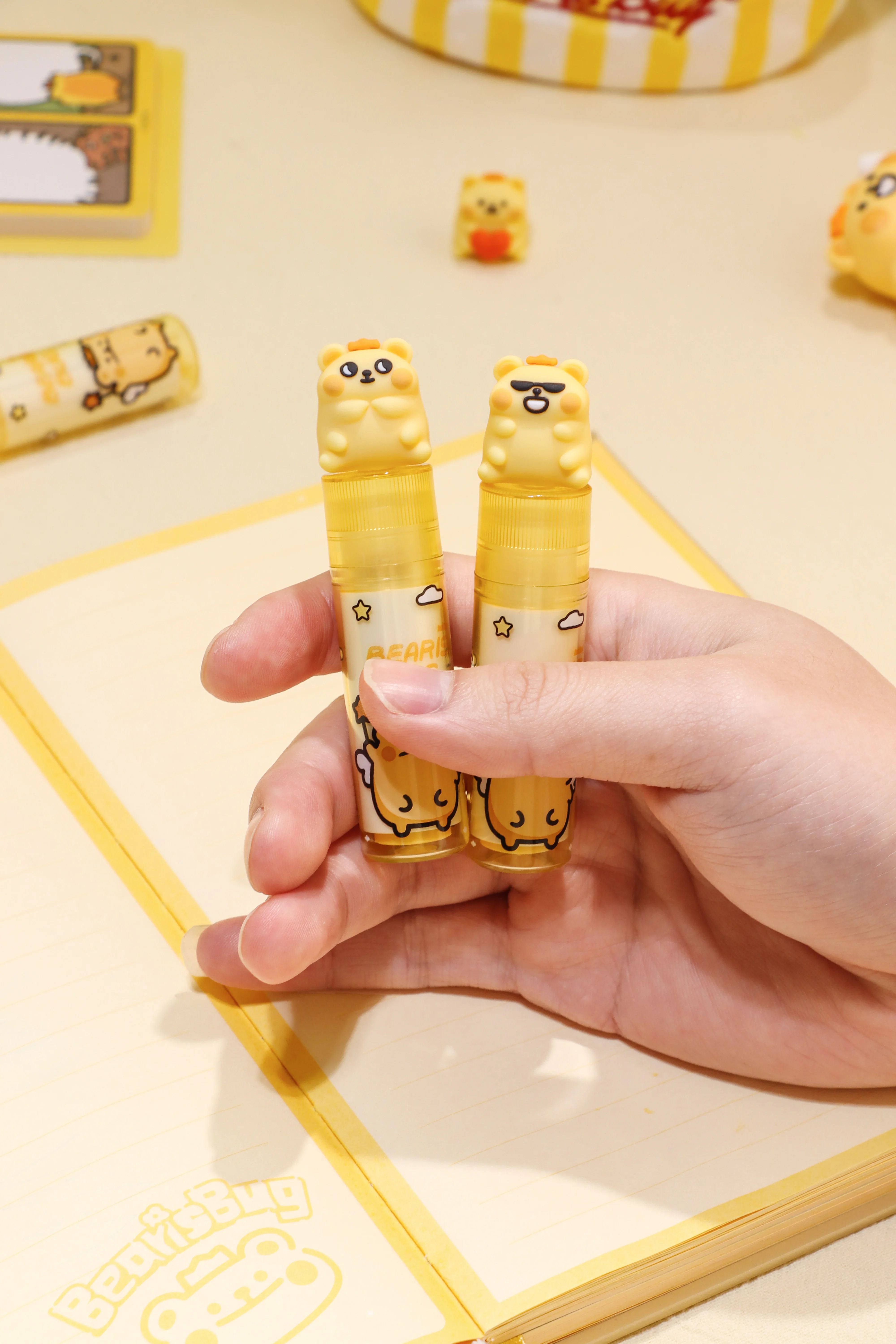 Manufacturer best selling school supplies children fancy cute kawaii 3d cute spiral bug bear  pencil eraser