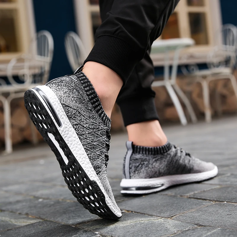  2021 Men Sneakers Running shoes Casual Slip On Walking Socks Shoes Trainers Mesh Sport Zapatillas