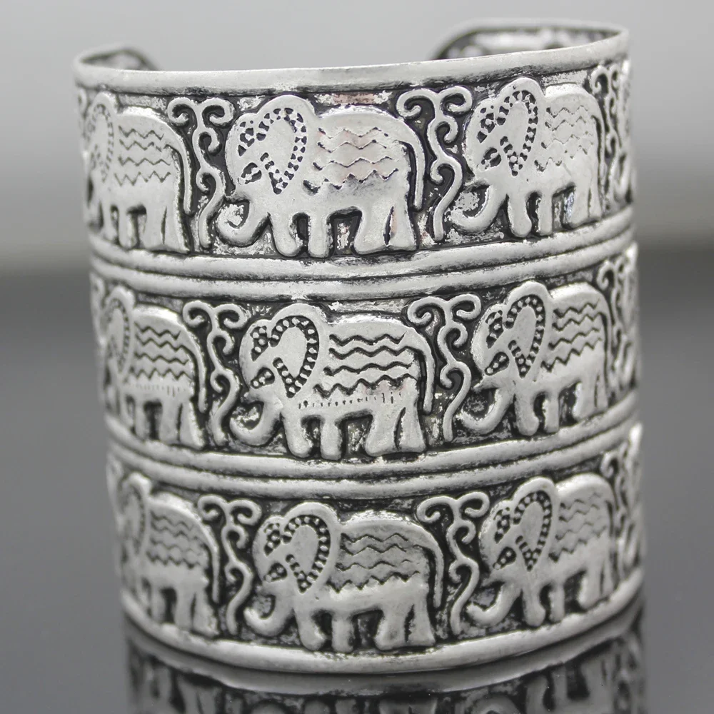 Vintage Embossed Bracelet for Woman Elephant Hindu Ganesha Big Bangle Cuff Jewelry Anime Unisex Fashion Accessories Gift