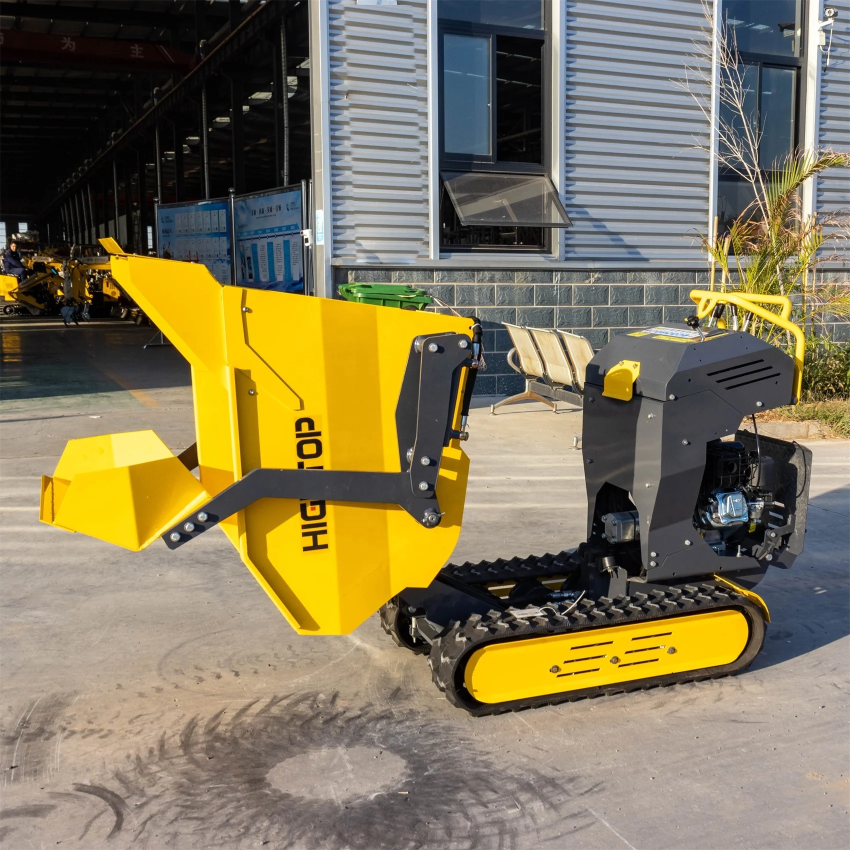 Gasoline Diesel Engine mini dumper garden mini dumper strong carrying capacity