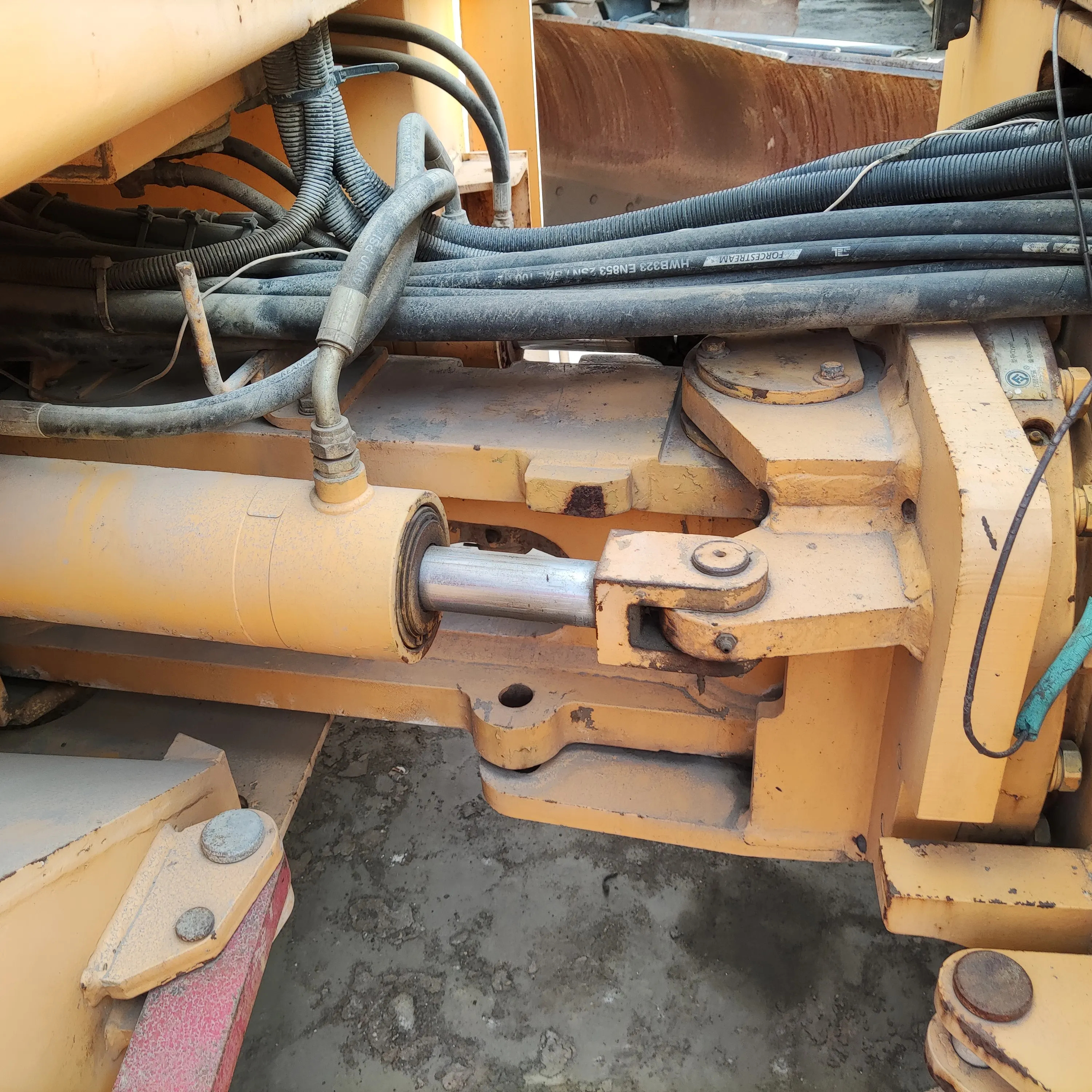 Used China High power road roller XUGONG XS263J for sale