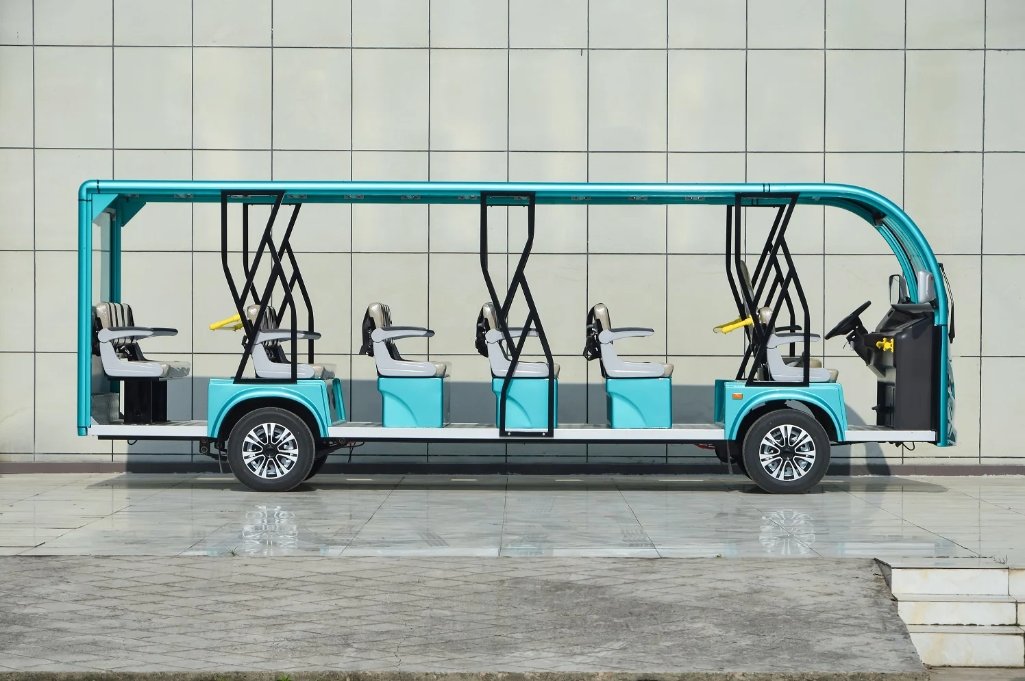 New model 23 seats Electric Tourist Bus Shuttle Bus