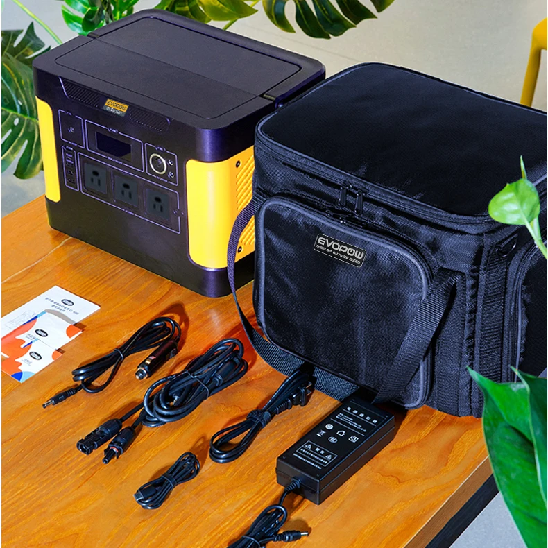 Japanese Spot 600w Emergency Power Supply Solar Portable Power Station Battery