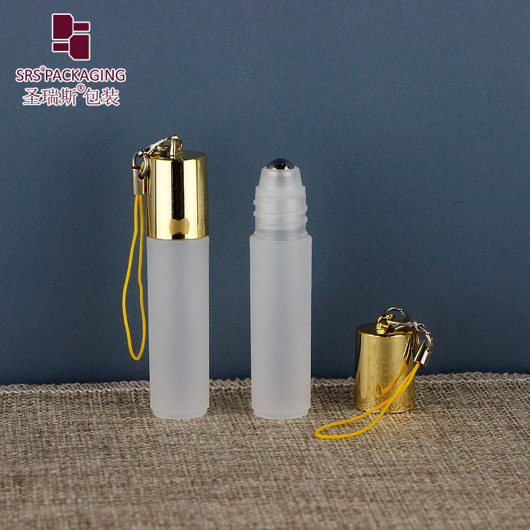 Empty Wholesale 5ml Plastic Roll On Bottle With Hook Portable Keychain Perfume Empty Bottle