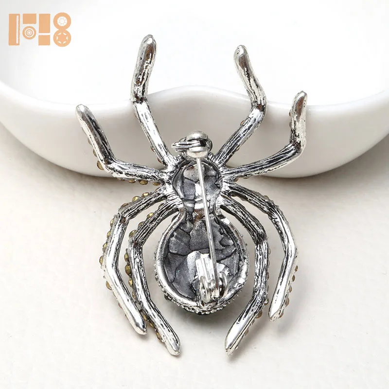 Halloween retro spider diamond-encrusted brooch hot metal brooch for creative fashion alloy clothing