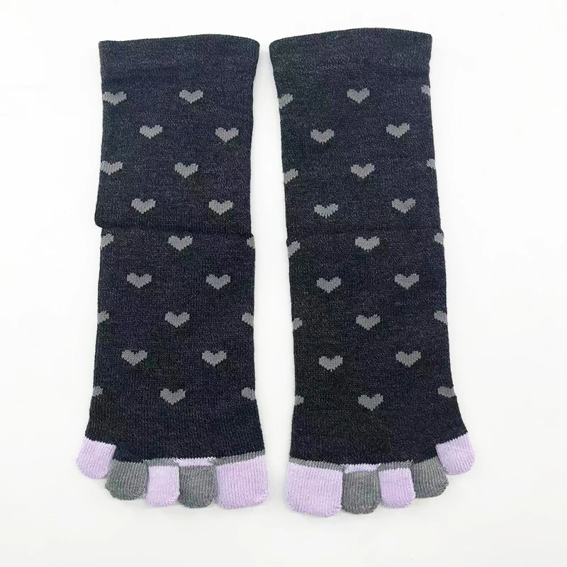 Five Toe Separator Socks Design Custom Comfortable Cotton Women Crew Socks For Daily Wear For Sports