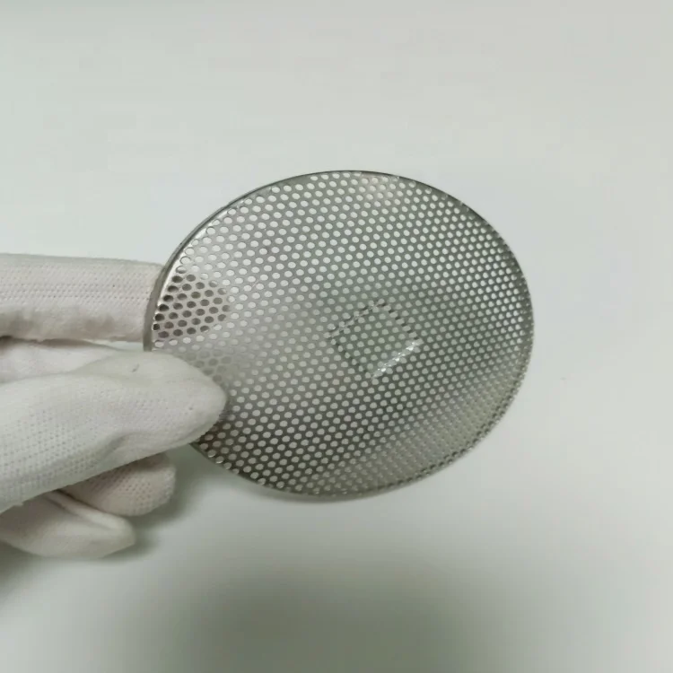 Высокоточный металлический Защитный Сетчатый Чехол для сабвуфера с распылителем от производителя