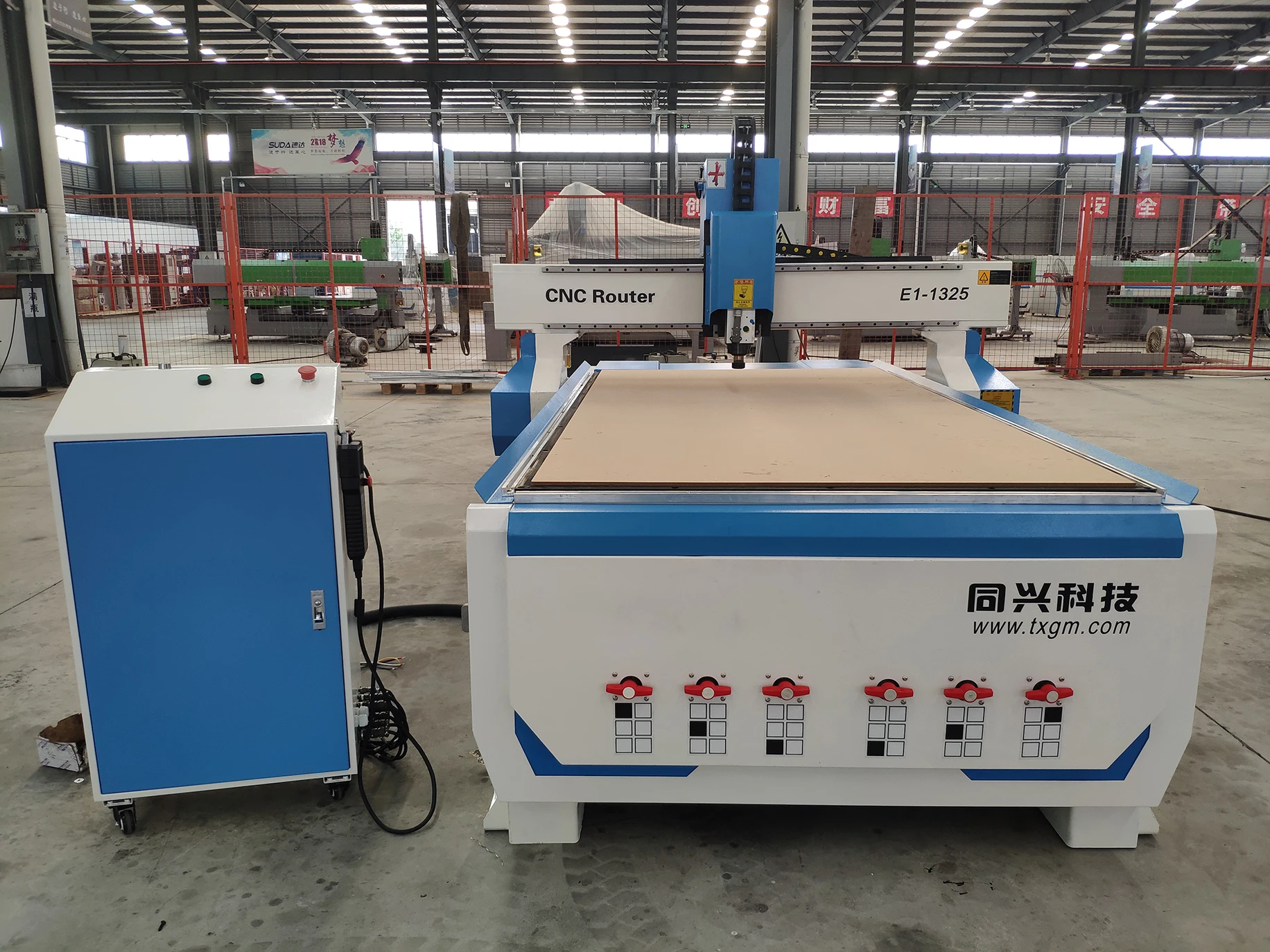 wood cnc router 1325 machine for wood carving and cutting