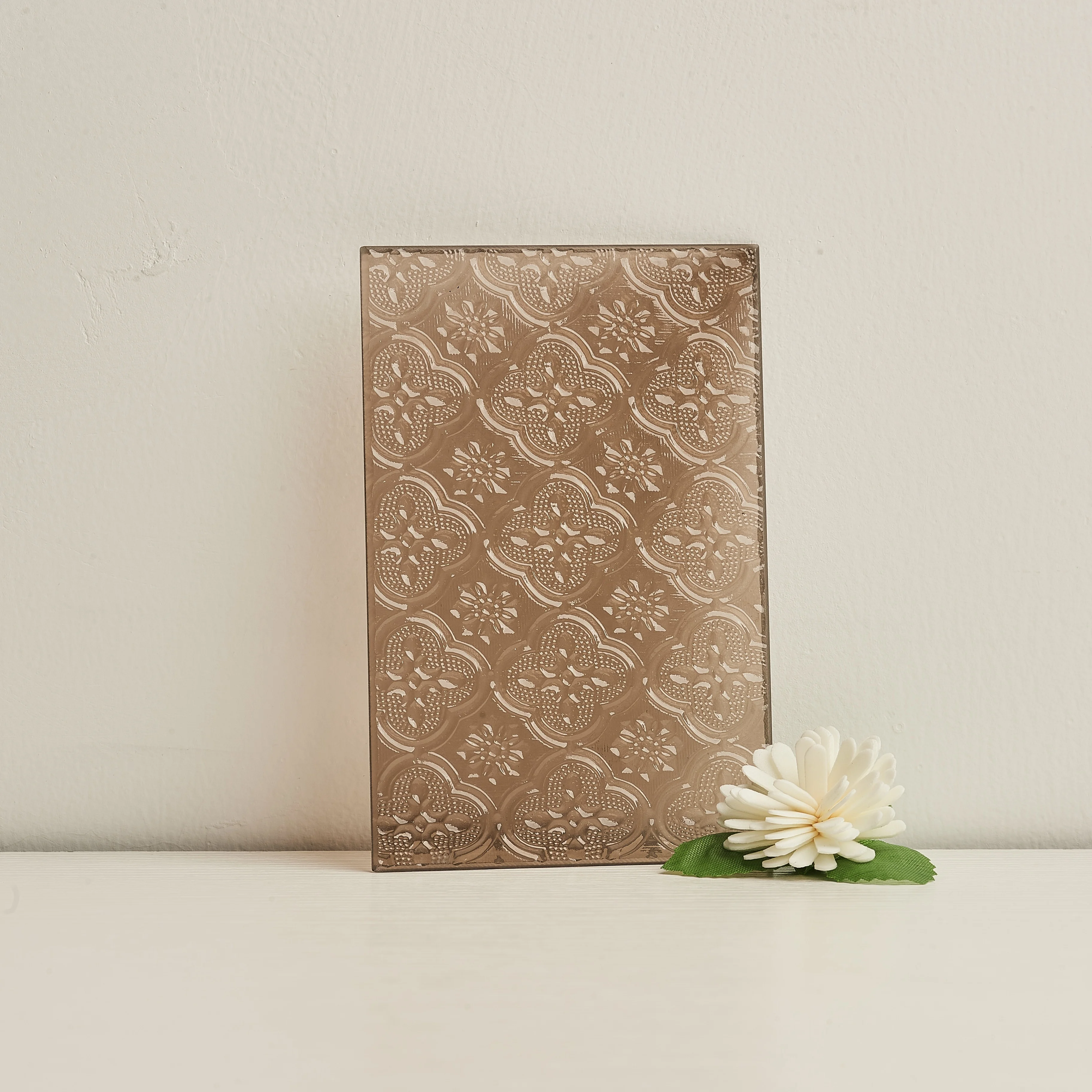Partner Glass  3.5 mm 4 mm 5 mm 8 mm  Tempered Quality  Bronze  Grey Clear Karatachi Moru Oceanic PatternedGlass Sheet