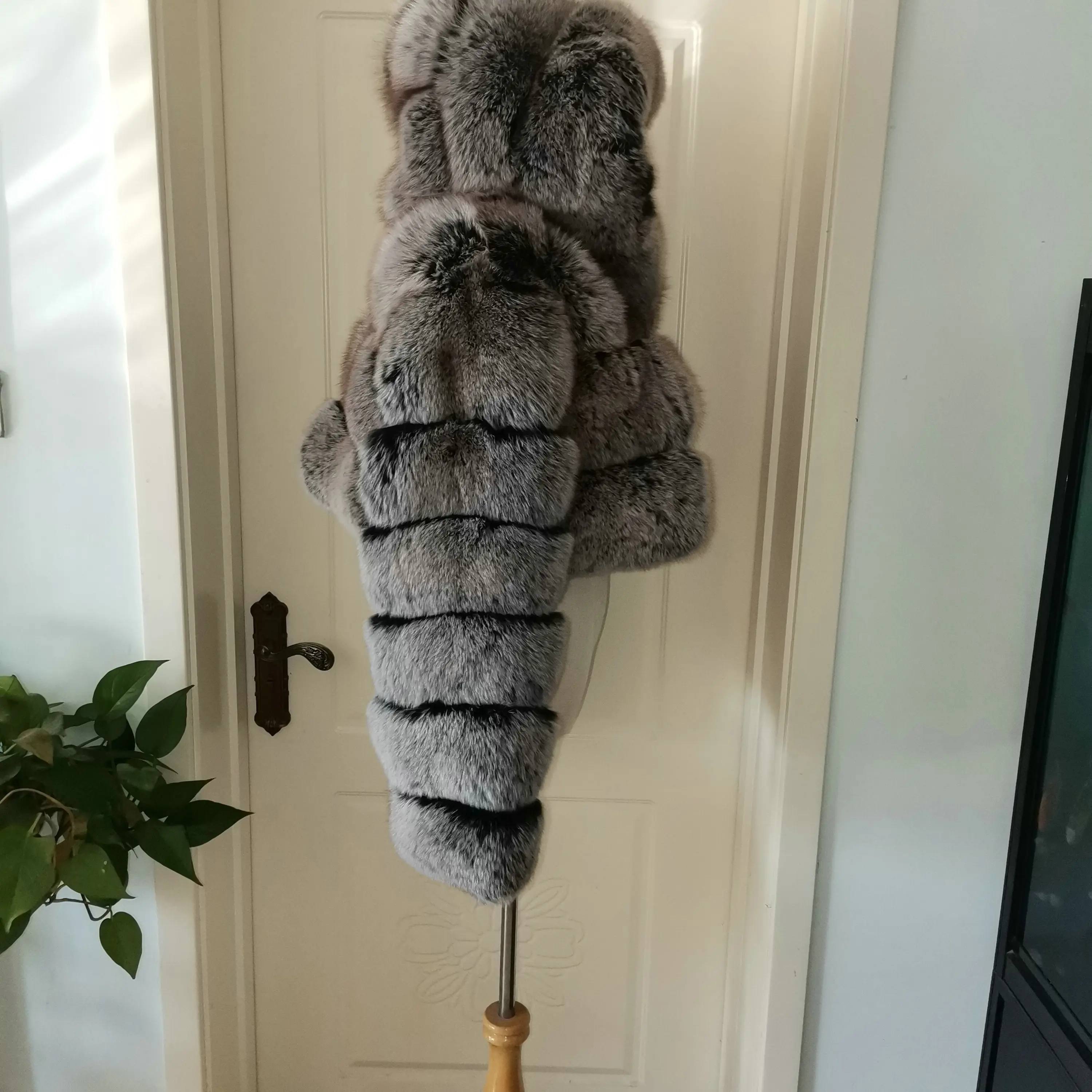 short style long sleeve fox fur coat cloth