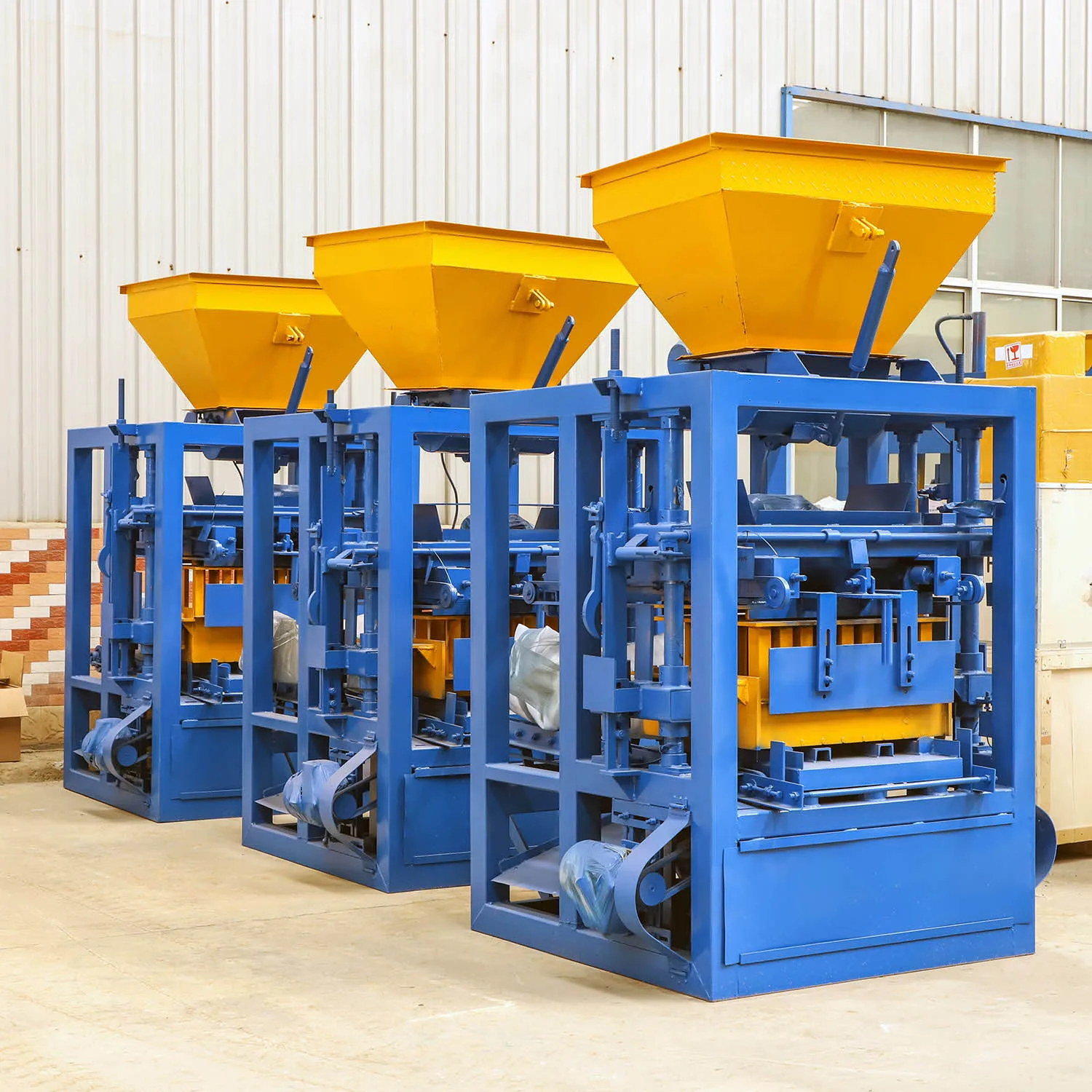 Construction machinery equipment  QT4-24 concrete block machine in jamaica for sale