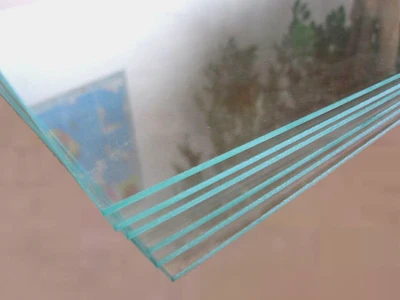 
clear glass with big size or cut to size polished edges and washed 