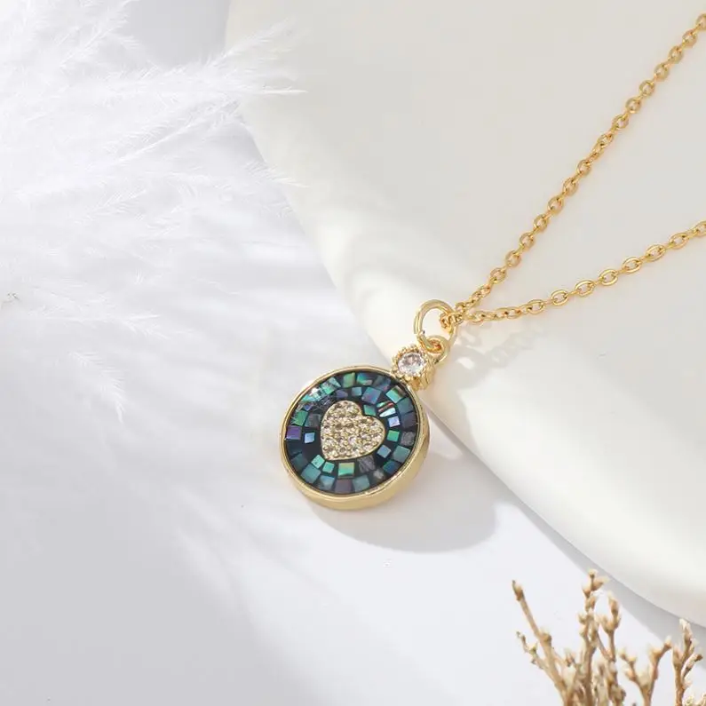 Gold Plated Round Shell Zircon Heart Pendant Necklace Colorful Rhinestone Heart Charms Necklace For Girls jewelry necklaces