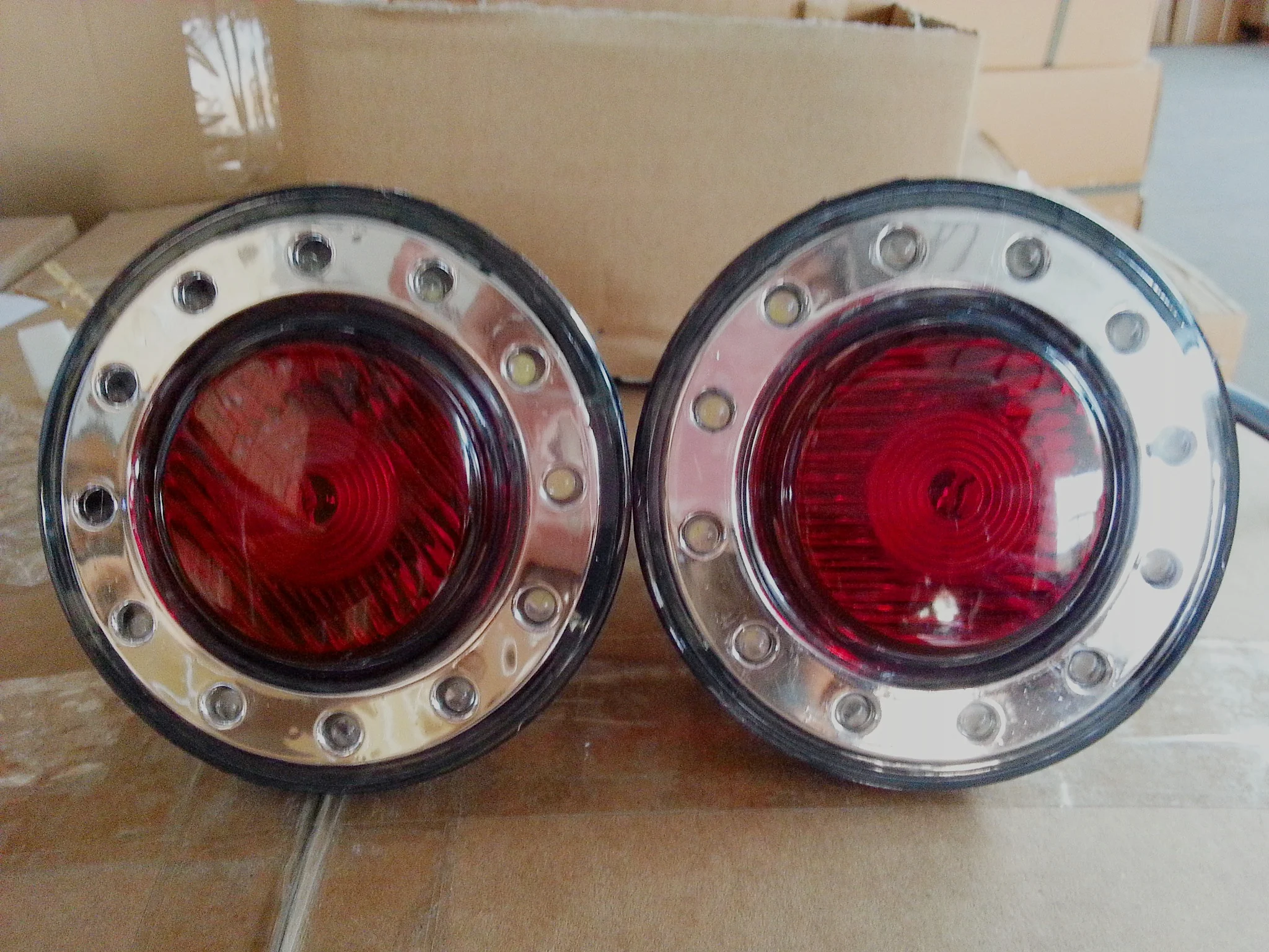 Bus Spare Parts Bus Lights Round Tail Light for ZK6119&6129 HC-B-2083