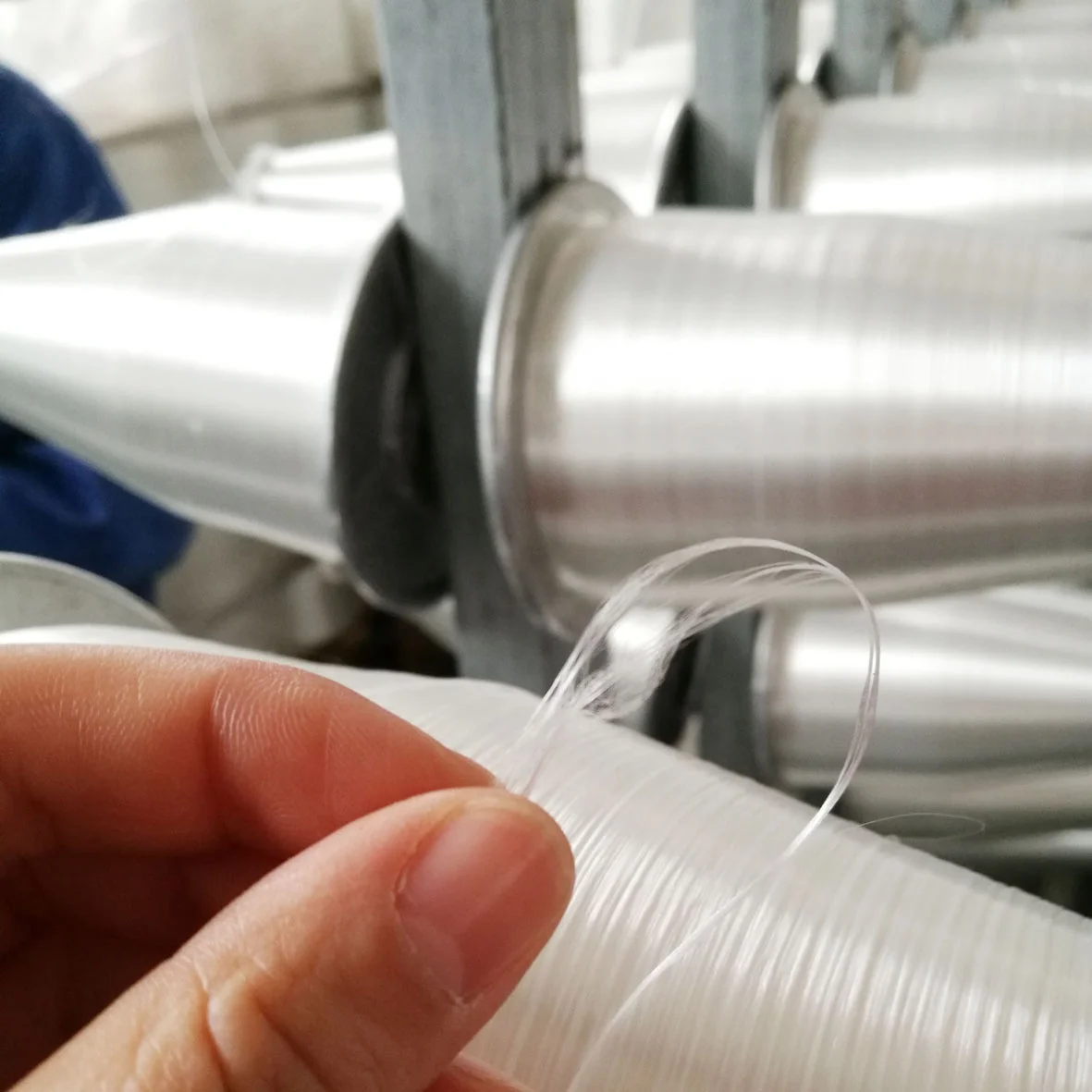 100% Polyester High Tenacity 40/2 White Yarn Sewing Thread for sewing machine