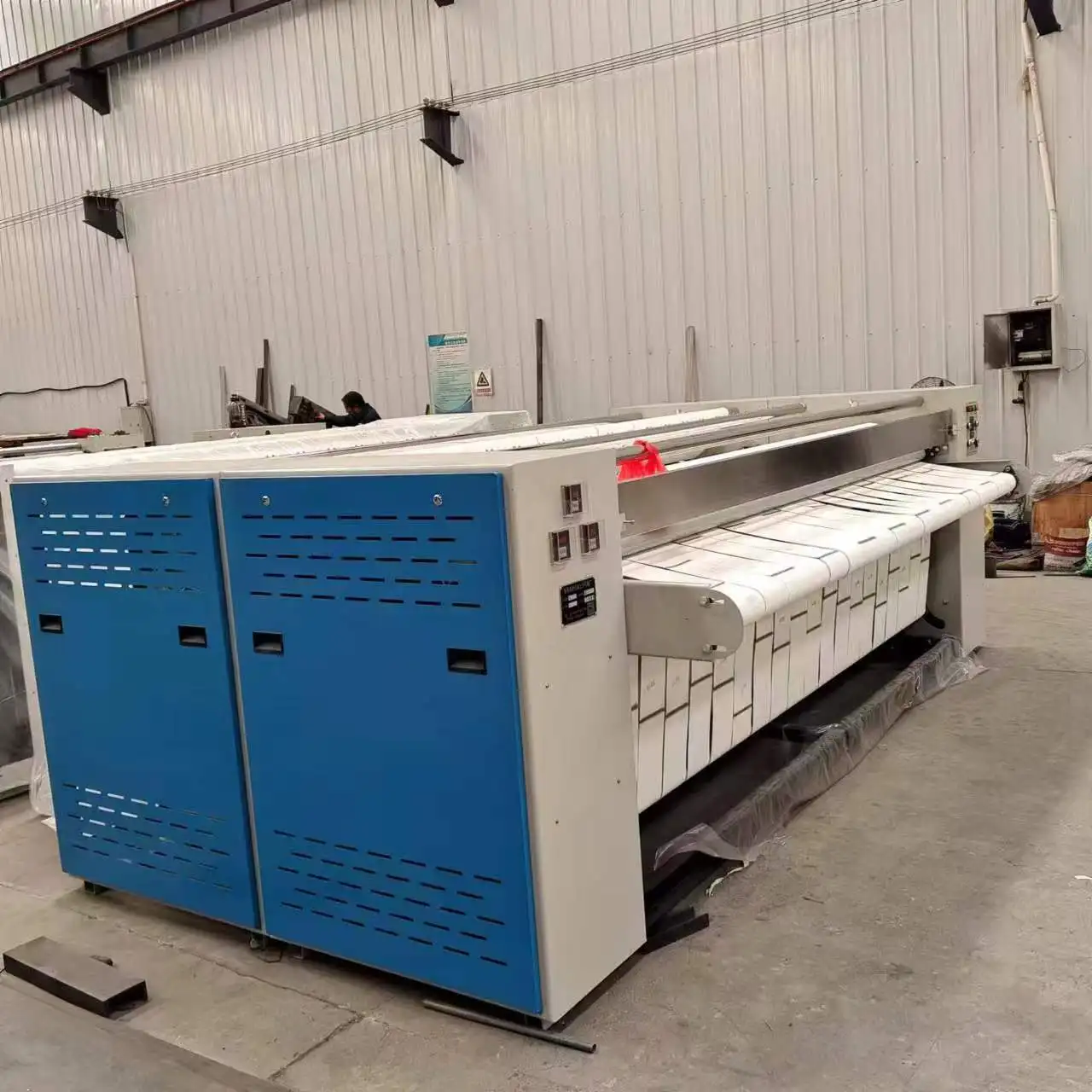 Manufacturers supply fully automatic commercial bed linen ironing machine intelligent control industrial ironing machine