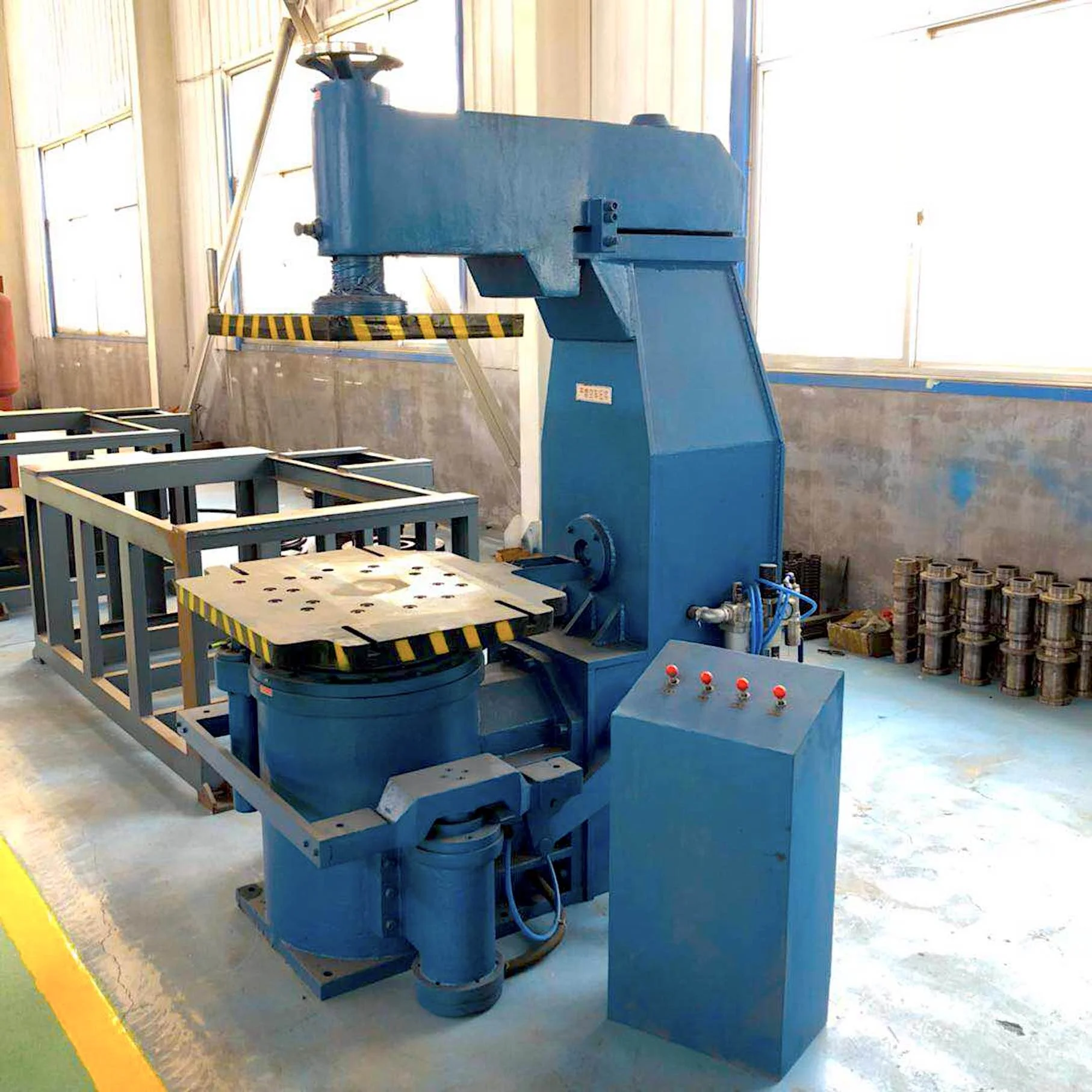 Casting molding machine