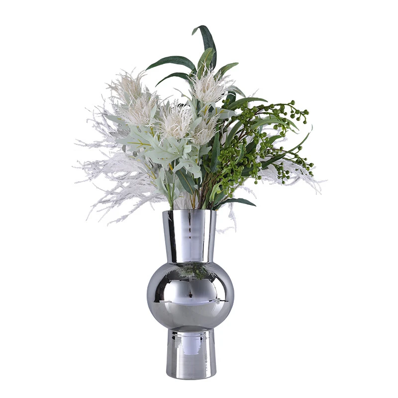 Wholesale China Custom Nordic Flower Vase Outdoor Metal Plant Vases