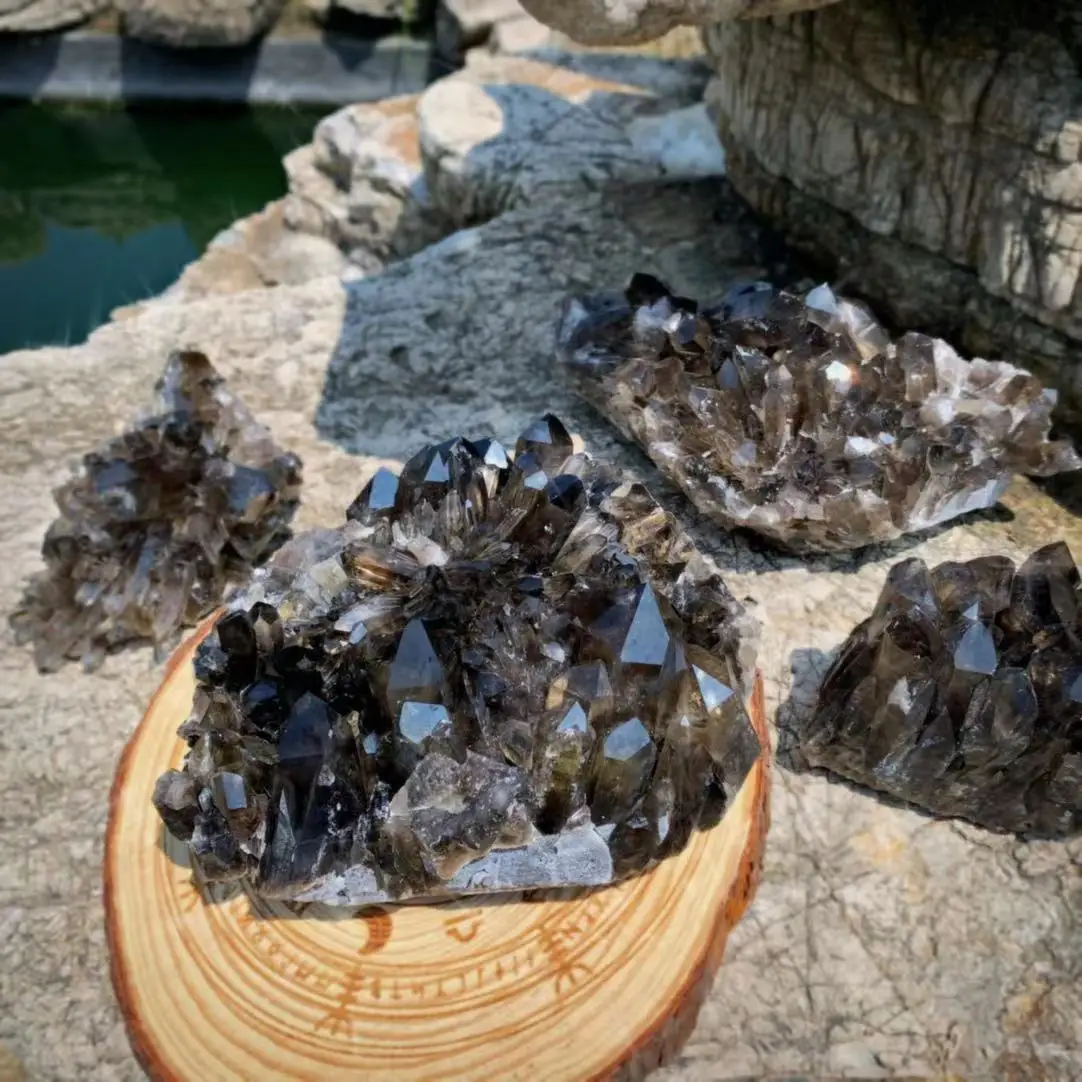 Wholesale High Quality Feng Shui Decoration Smokey Quartz Cluster Reiki Healing Crystals Raw Stones