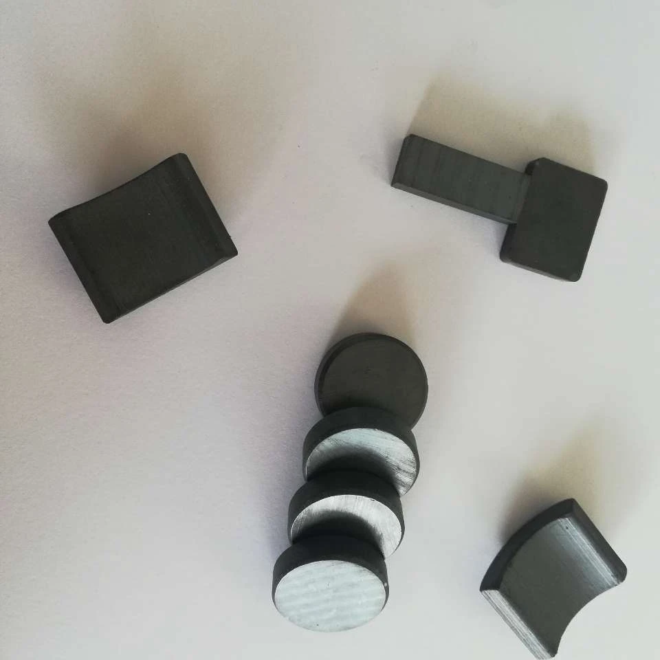 
China manufacturer high quality customized ferrite magnet 