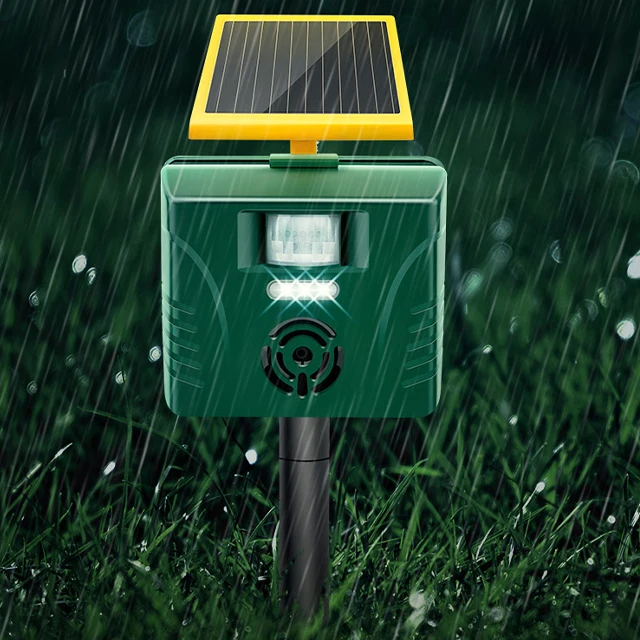 Energy saving solar electronic animal control anti pigeon dog cat repeller ultrasonic bird repellent