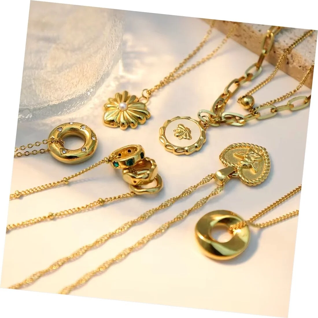 Позолоченный кулон с жемчугом и цирконом 18 К