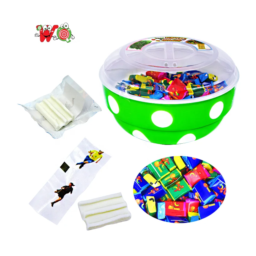 Fruit-flavored bubblegum Fun and fun plastic cans of bubblegum with tattoos chicle bubble gum