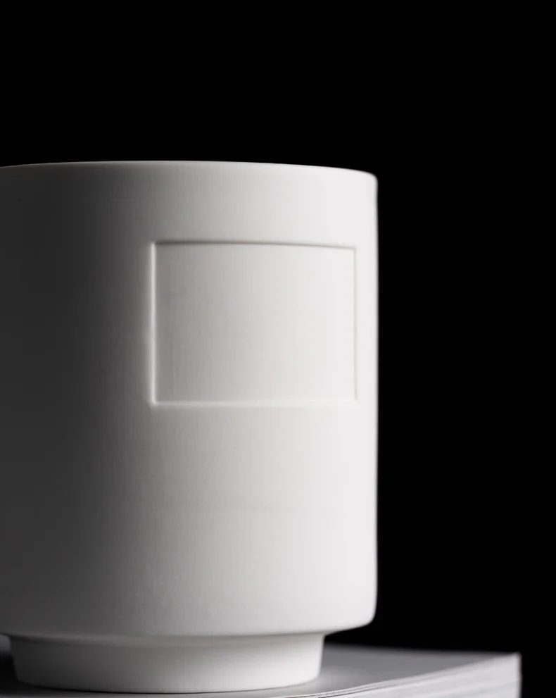 Simple Modern Candle Holder Porcelain Candle Container Red Ocher Ceramic Scented Aroma Candle Vessels