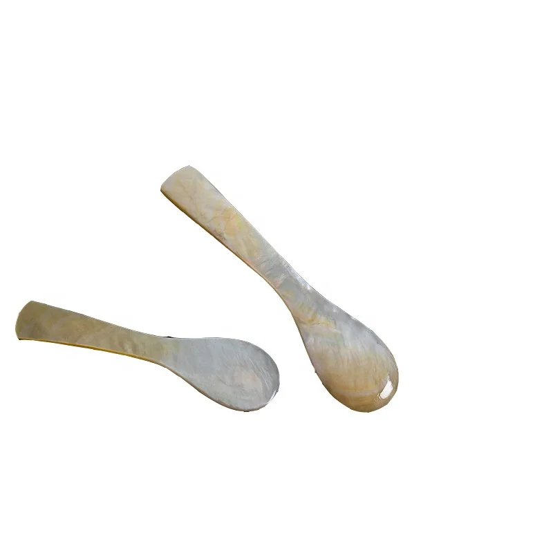 Customized logo 9cm exquisite natural mother of pearl shell caviar spoon for fancy dinner