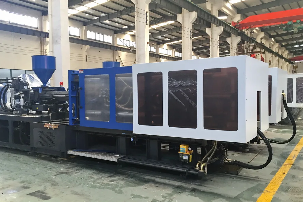 Haichen custom trash can injection mould