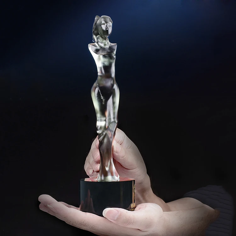 
elegant bodybuilding custom woman shaped optical crystal trophy 