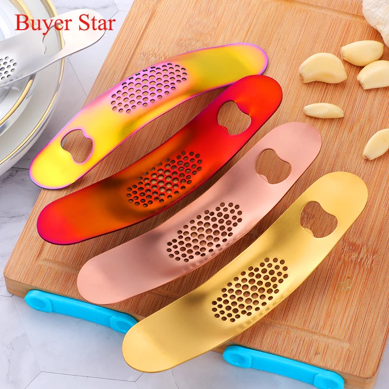 Buyer Star Kitchen Gadget Stainless steel Arc Manual Garlic Press 2 in 1 Bottle Opener Garlic Press