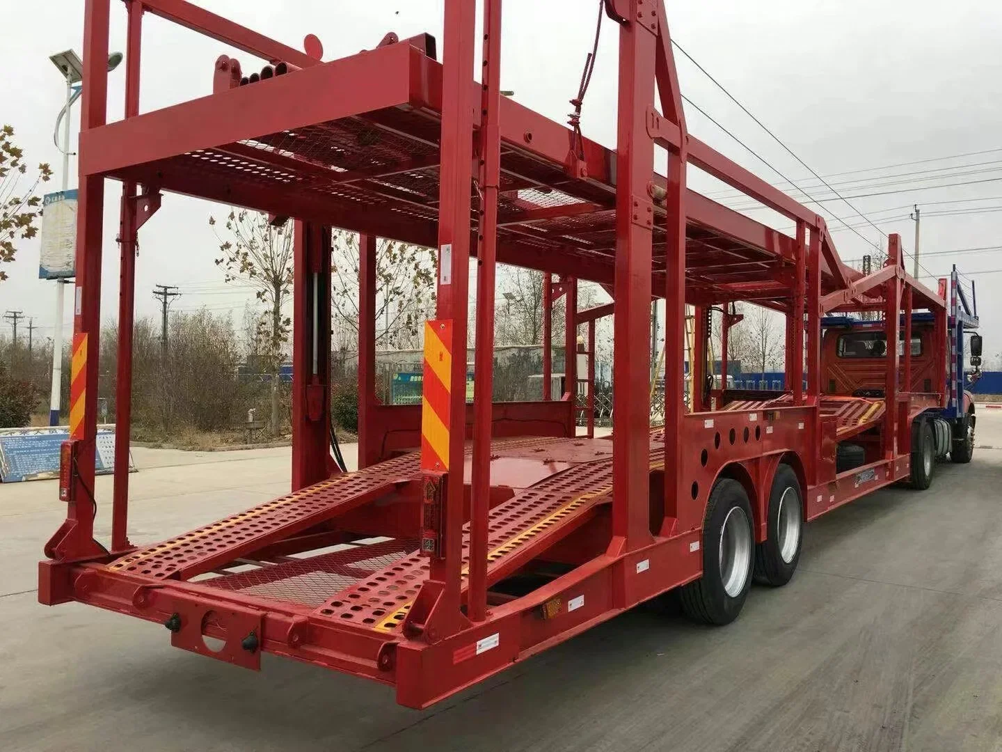Heavy Duty Truck Transport Tractor Towing Double Deck Hydraulic Lifting SUV Car Carrier/Transport Dump/Lowbed Truck Semi Trailer