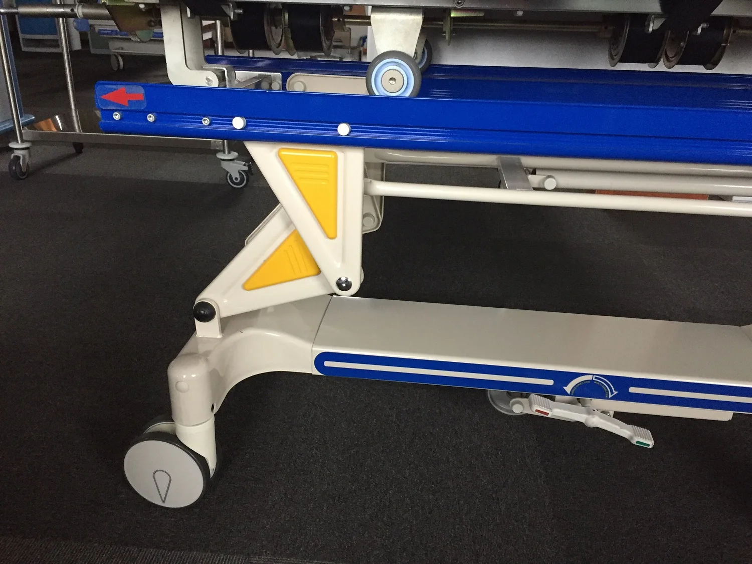 Medical Abs Emergency Patient Transfer Trolley Medical Furniture Hospital ICU Patient Emergency Bed For Hospital ICU Room