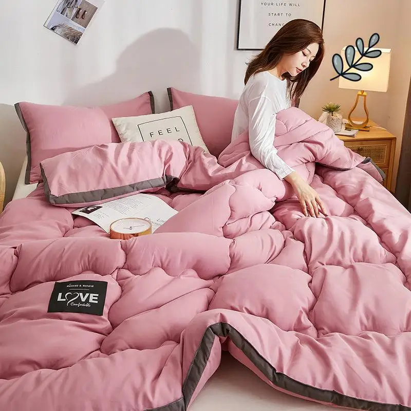 100% Polyester Soy Fiber Filled Heats up Quickly and Keeps You Warm Comforter for Good Sleep in Evening