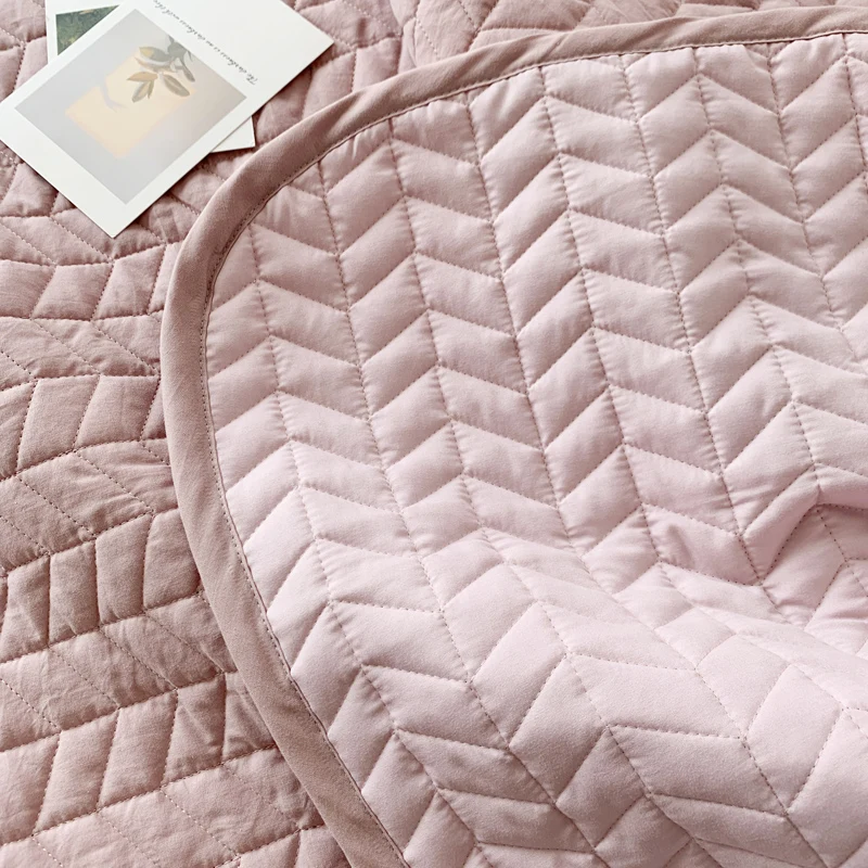 Super warm thicken Cotton Bedspread Solid Color Quilt Double Bed Covers sofa blanket Bedding Quilted Bedspread cubre cama